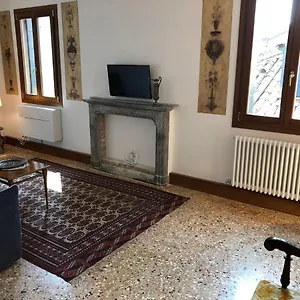 Apartamento Casa Regini