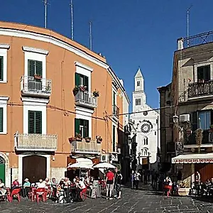 La Piu Bella In Old Town Italy