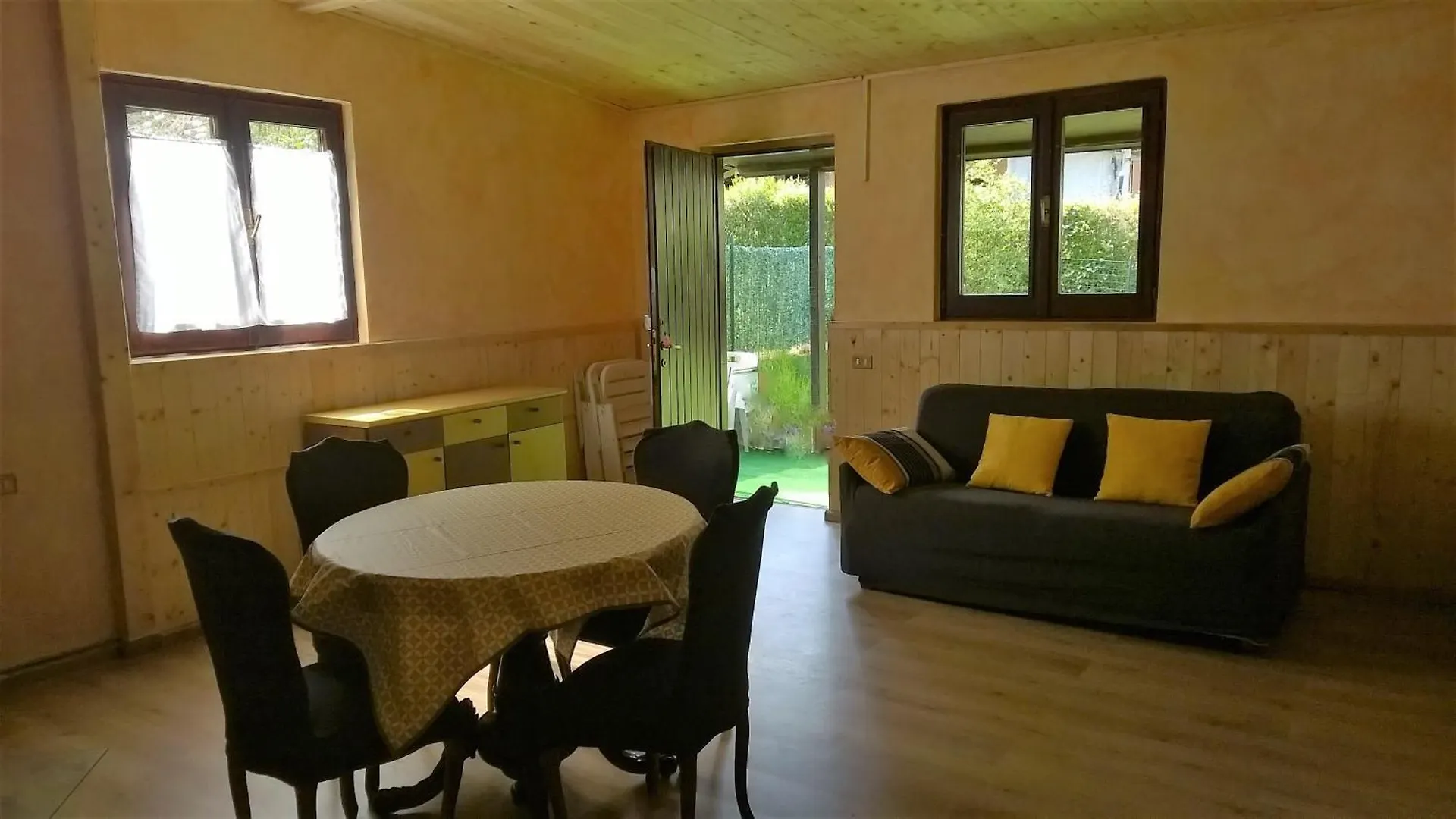 Camping Montorfano