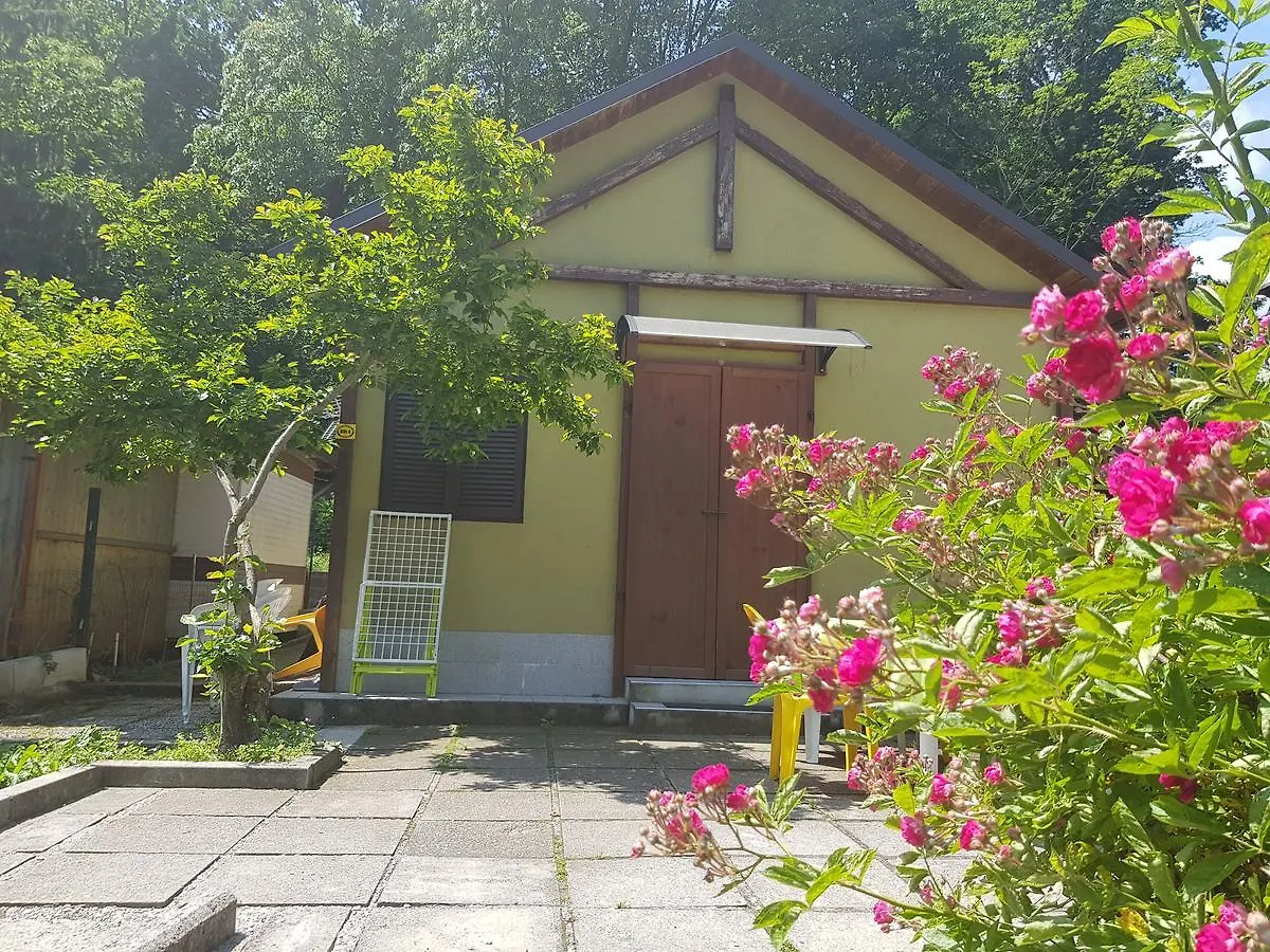 Camping Montorfano 2*,